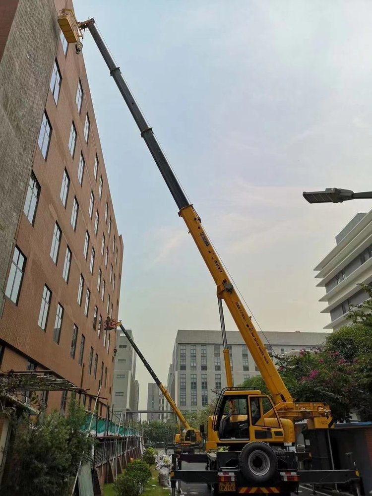 南召汽车吊出租哪家好，选择最靠谱的服务商指南