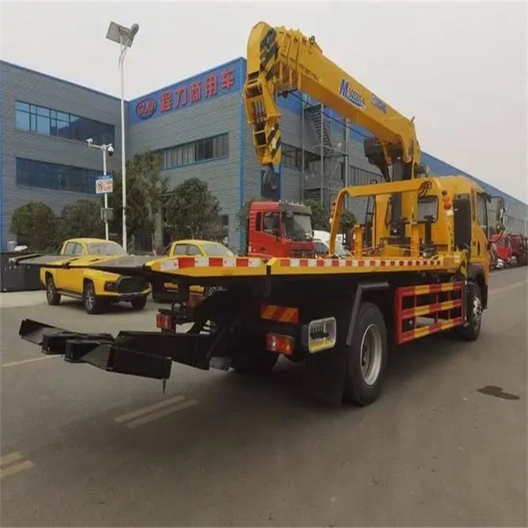 南召附近小随车吊出租电话，轻松解决搬运烦恼