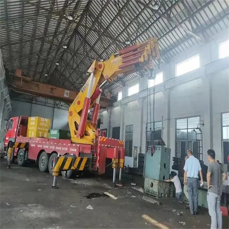 南召速查！附近自卸吊车租赁电话及租赁全攻略